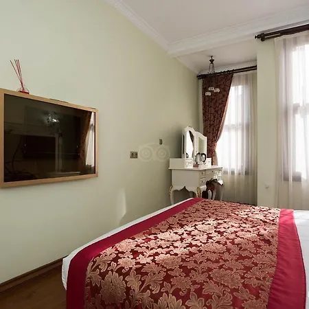 Sphendon Otel