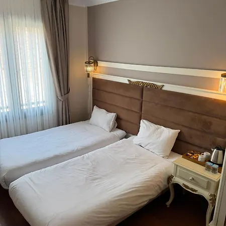 Hotel Sphendon 3*
