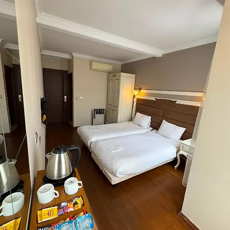 Sphendon Hotel